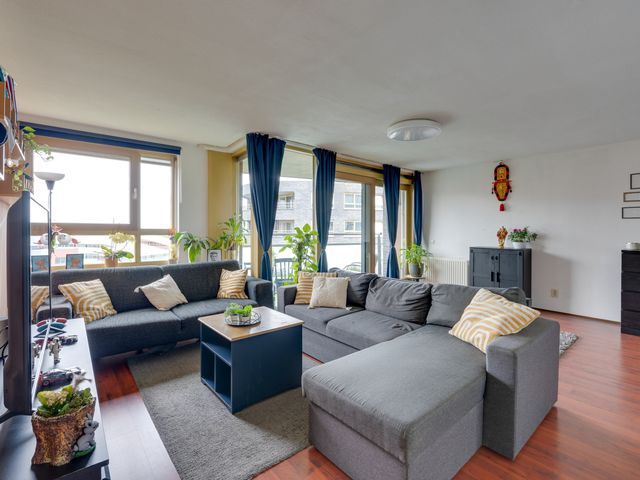 Marga Klompéhof 90, Almere