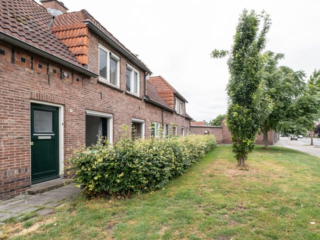 Violierstraat 122, Almelo