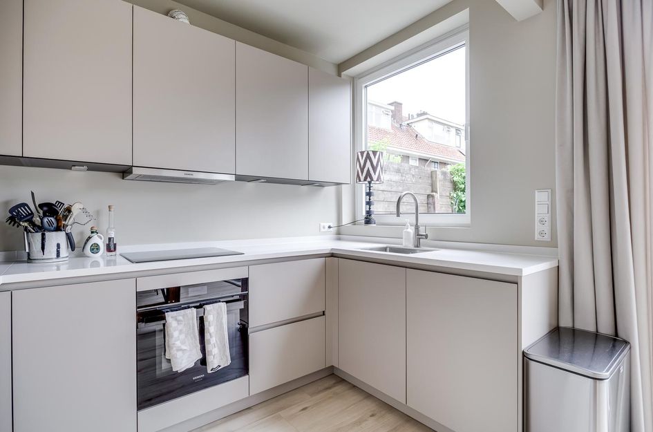 Cremerstraat 396