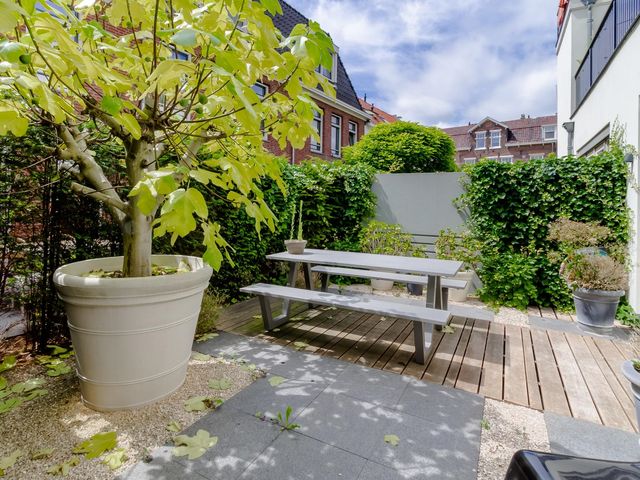 Papentorenvest 10B, Haarlem