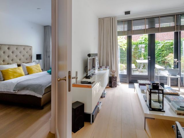 Papentorenvest 10B, Haarlem