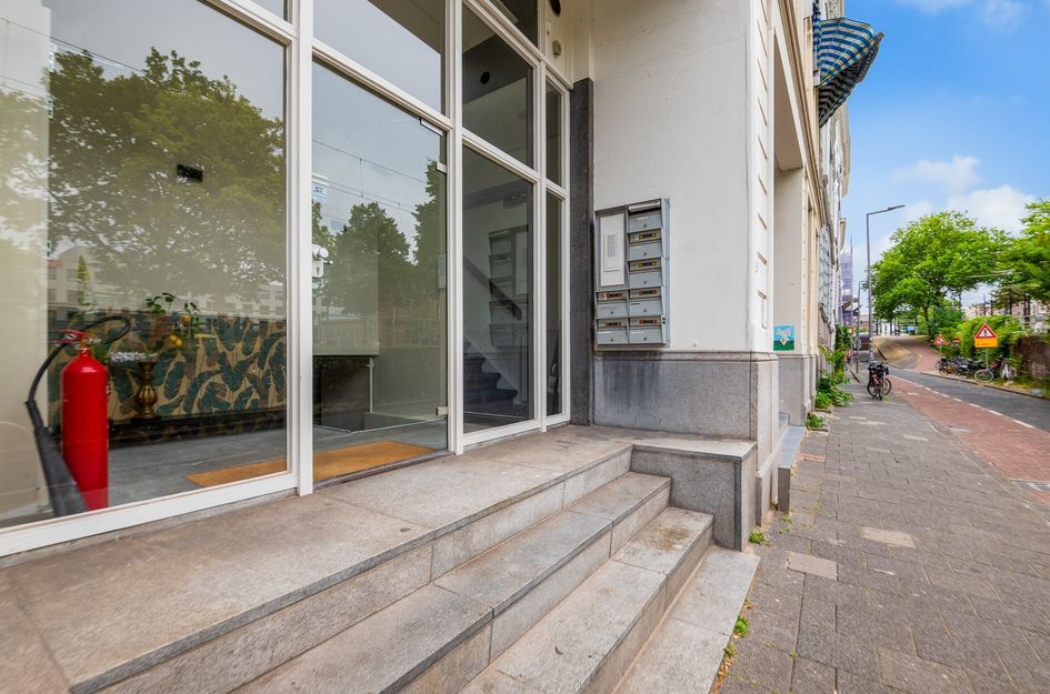 Eendrachtsweg 64D