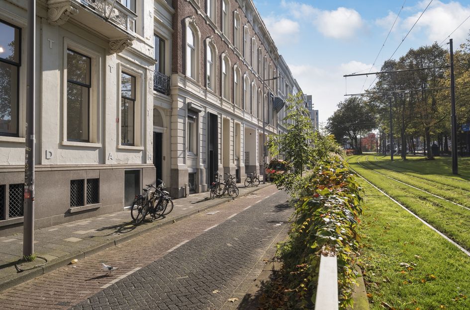 Eendrachtsweg 64D