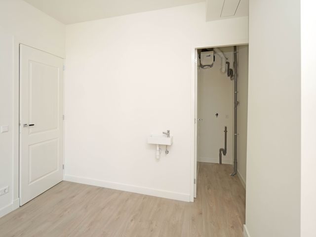 Lange Hilleweg 189A01, Rotterdam