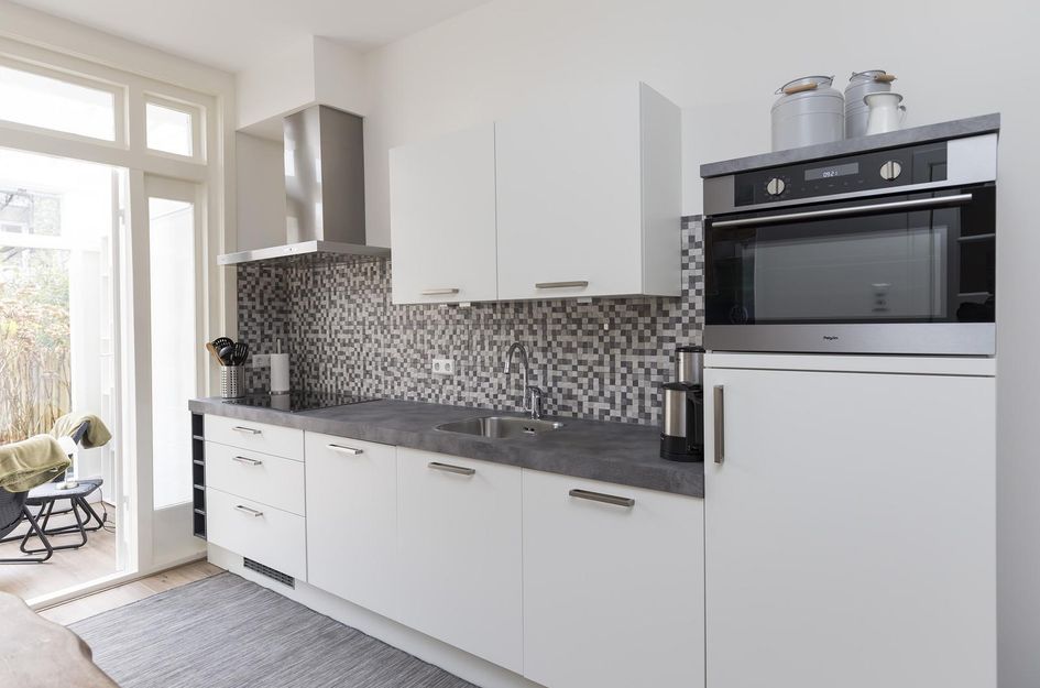 Paramaribostraat 104