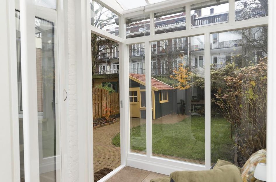Paramaribostraat 104