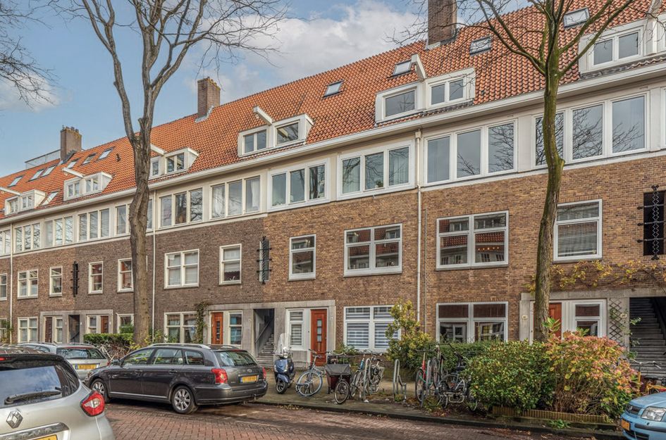 Paramaribostraat 104
