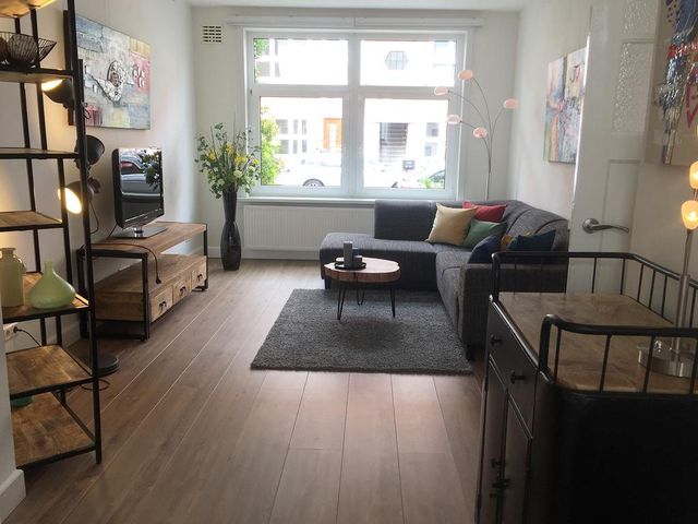 Paramaribostraat 104, Amsterdam