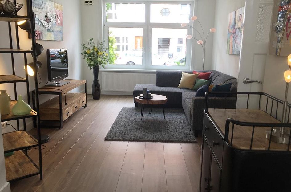 Paramaribostraat 104