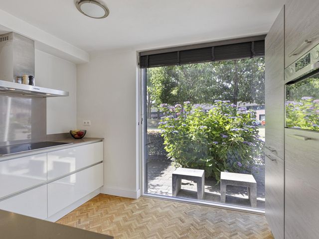 Mosselhoekplein 20, Tilburg