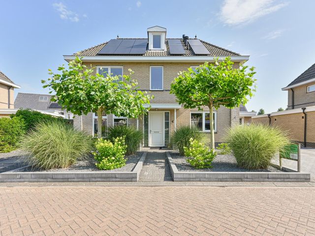 Meerval 4, Hoogeveen