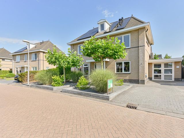 Meerval 4, Hoogeveen