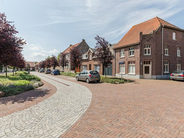 Singelstraat West 13, Stevensweert
