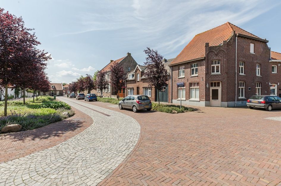 Singelstraat West 13