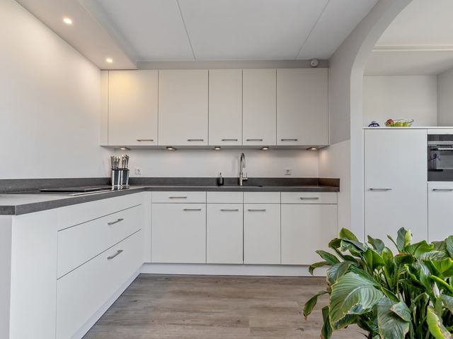 Stuurboord 30, Rijsenhout