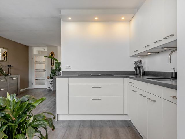 Stuurboord 30, Rijsenhout