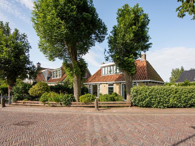 Dorpsweg 27, Idsegahuizum