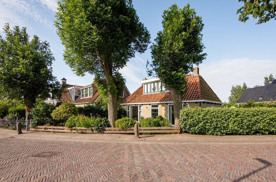 Dorpsweg 27