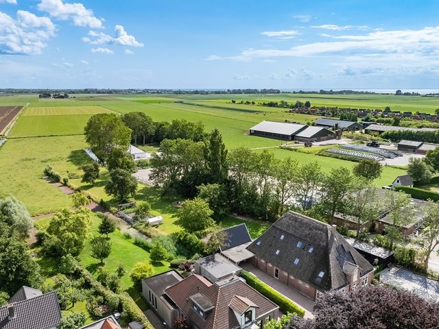 Dorpsweg 107, Schellinkhout