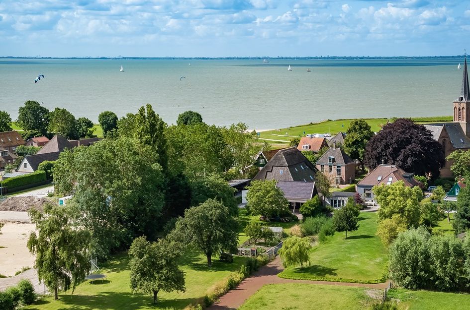 Dorpsweg 107