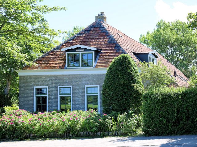 Landerum 38, Landerum
