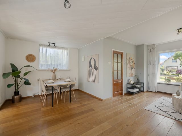 Egelenburg 24, Heiloo