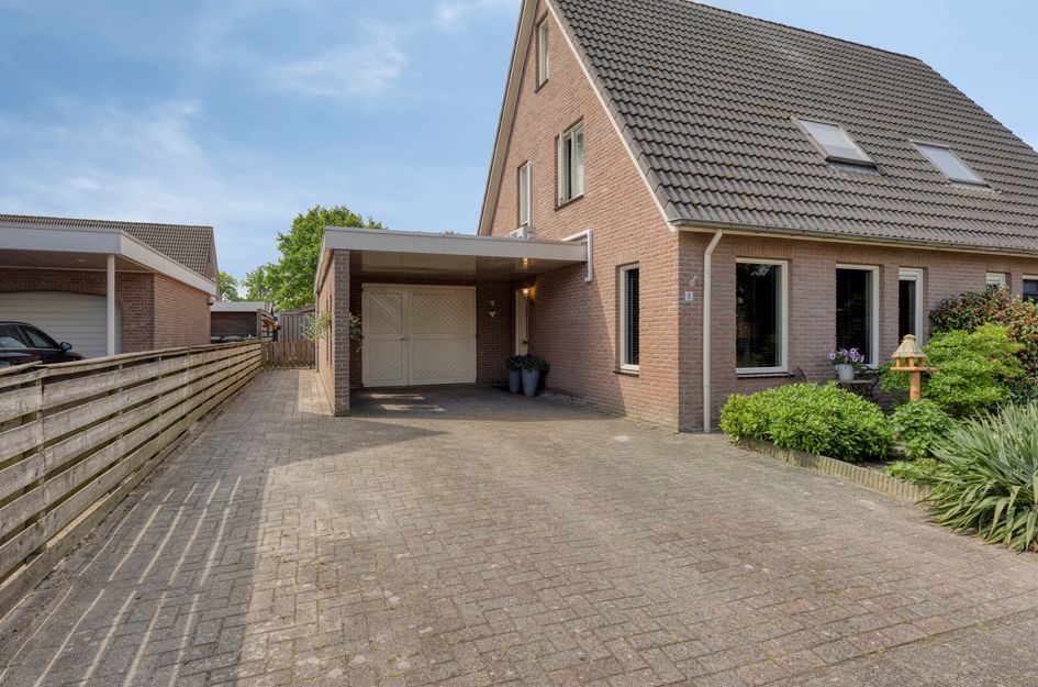 Lavendelheide 8