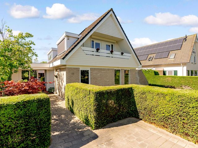 Landfort 96, Lelystad