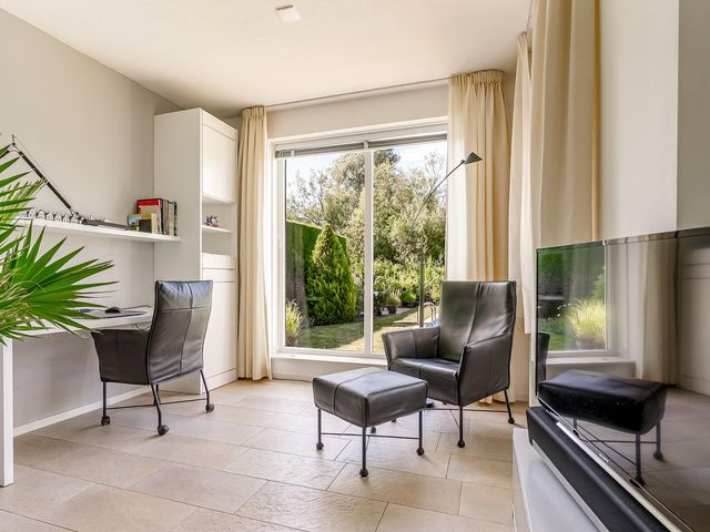 Landfort 96, Lelystad