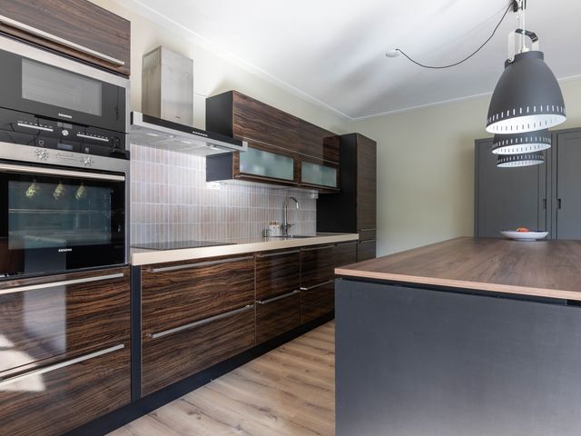 Schoorsteen 22, Aalsmeer