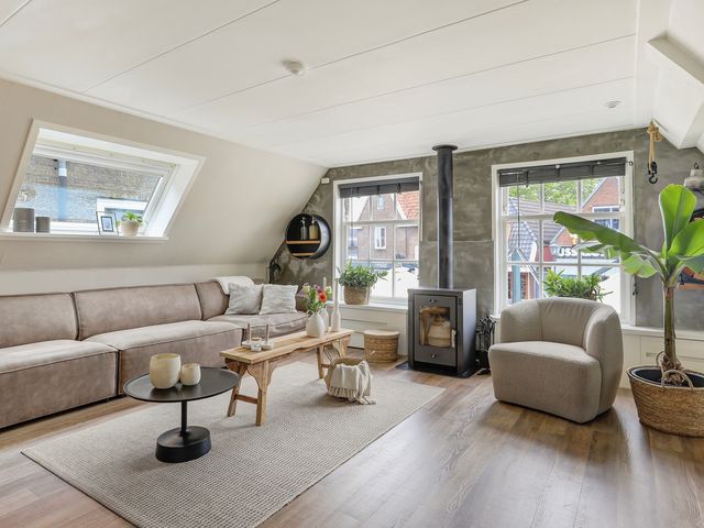 Oudesluis 7, Lemmer