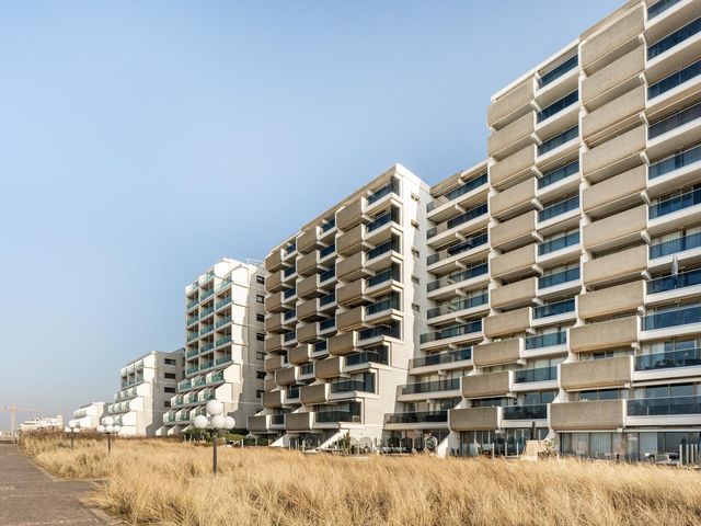 Duinroos 66, Noordwijk