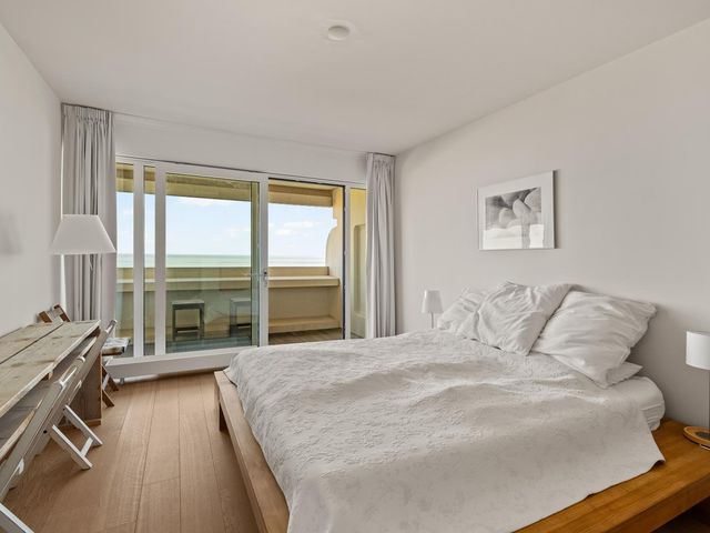 Duinroos 66, Noordwijk