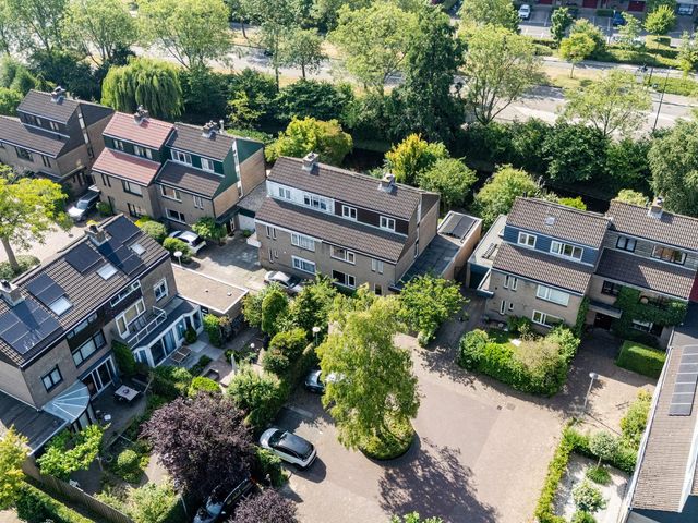 Ter Wadding 14, Voorschoten