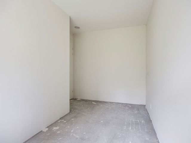 Perzikweg 36, Leiden