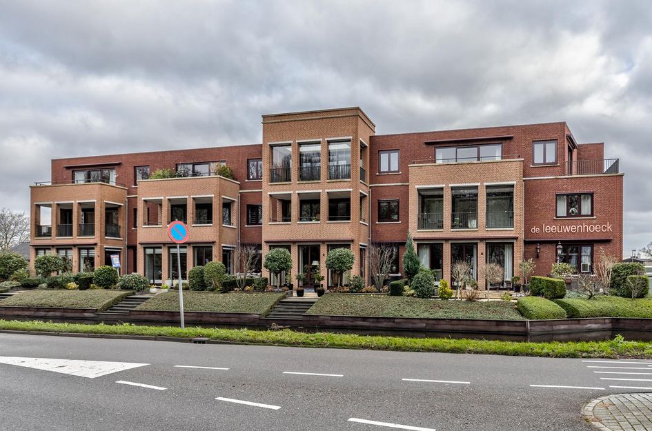 Burgemeester van Oostenweg 1l