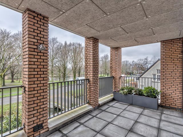 Burgemeester van Oostenweg 1l, Bergschenhoek
