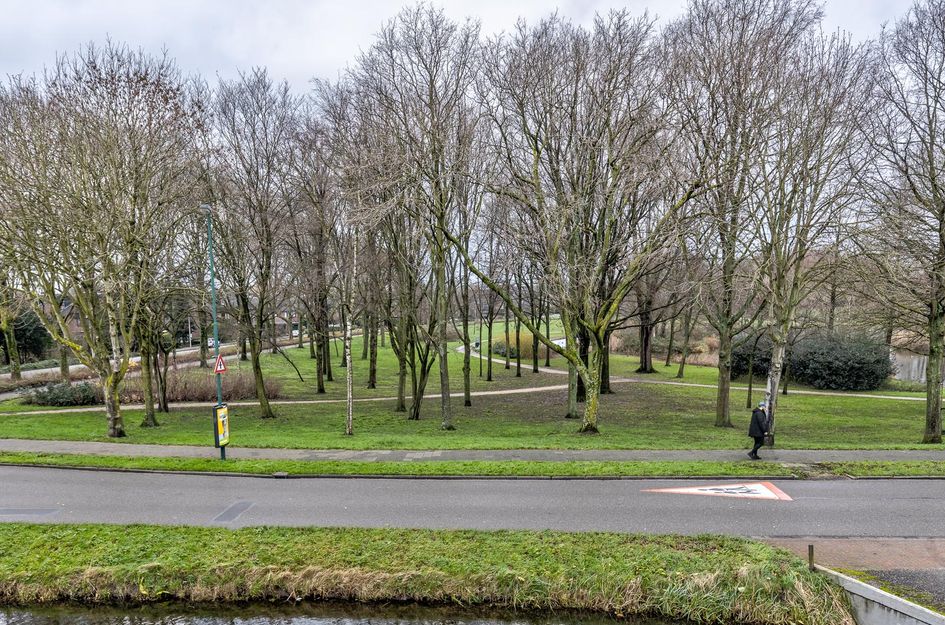 Burgemeester van Oostenweg 1l