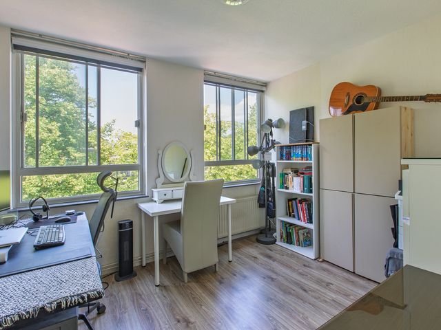 Margarethaland 273, Den Haag