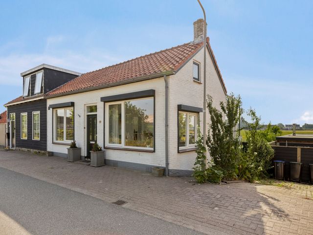 Boomdijk 9, Wolphaartsdijk