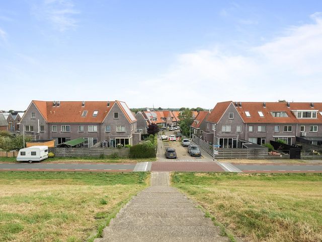 Dijkstraat 1, Den Oever