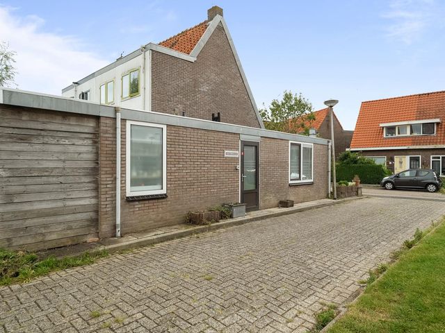 Dijkstraat 1, Den Oever