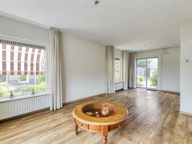 Dorpsstraat 231, Zwaag