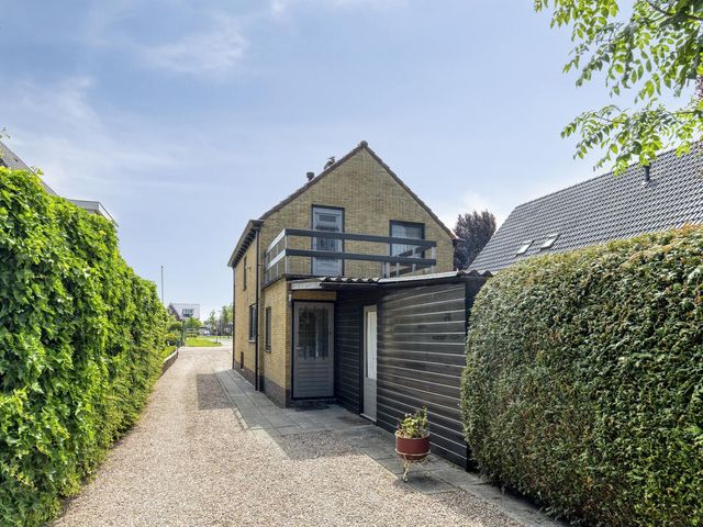 Dorpsstraat 231, Zwaag