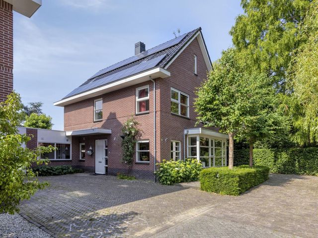 Lavendel-oord 1, Houten