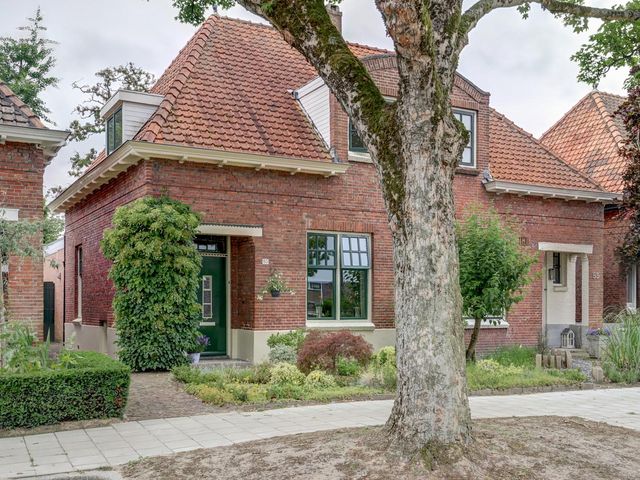 Minister Loudonlaan 53, Enschede