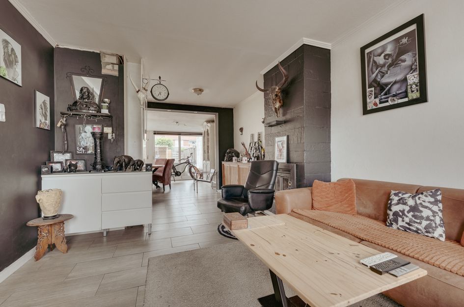 Gouverneurstraat 43