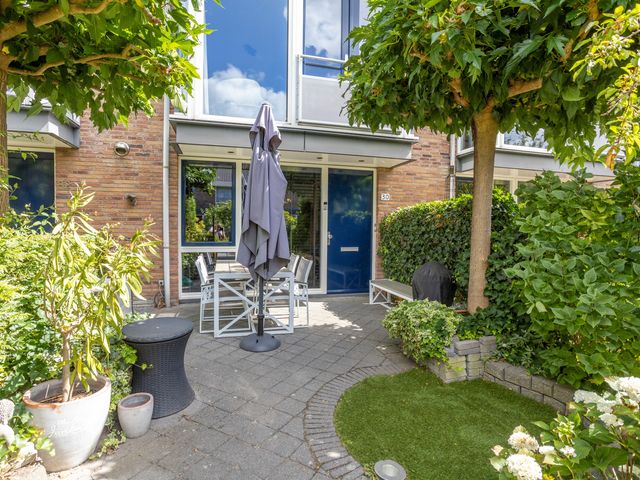 Hoornplantsoen 30, Berkel en Rodenrijs