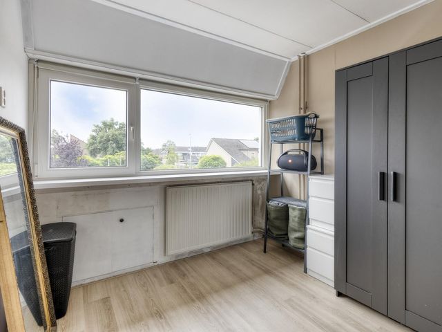 Bergkristaldijk 79, Roosendaal