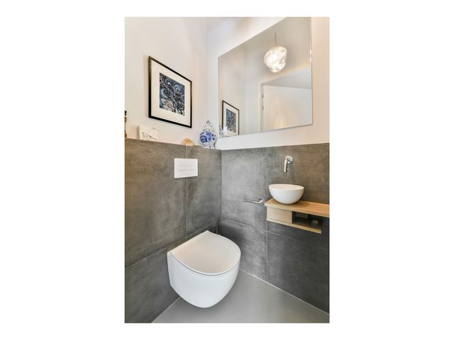 Revaleiland 425, Amsterdam